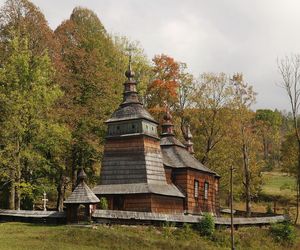 To słynna wieś w Małopolsce. Według legendy zbudowali ją kamieniarze