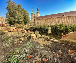  Powódź w Kłodzku. Ołtarze pływały w kilku metrowej wodzie. Ta powódź była najgorsza