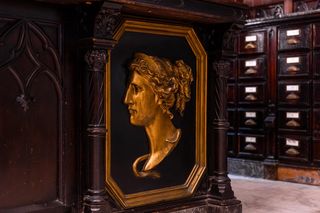 Apteka Michała Mutniańskiego, tzw. Gotycka