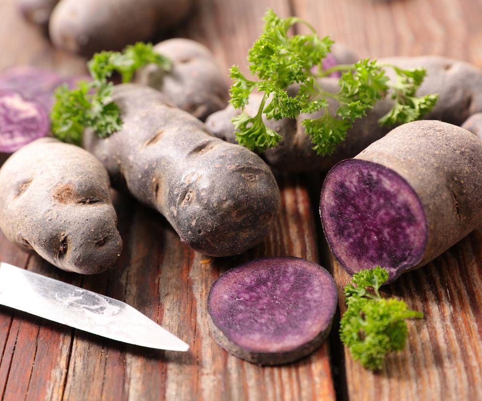 FIOLETOWE ZIEMNIAKI mają wiele właściwości i wartości odżywczych.