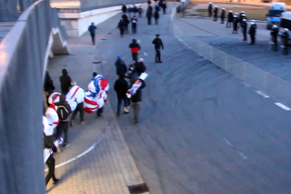 Bójka po meczu Śląska z Górnikiem we Wrocławiu. Wśród zatrzymanych jest jeden z piłkarzy! [WIDEO]