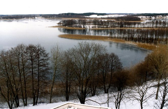 Ferie zimowe nie tylko w górach. Te kierunki także zachwycą zimowymi atrakcjami