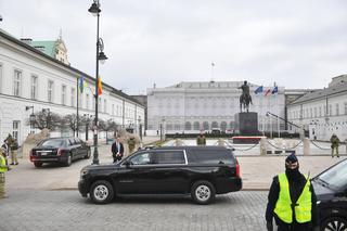 Joe Biden w Warszawie. Przejazd bestii prezydenta USA ulicami Warszawy