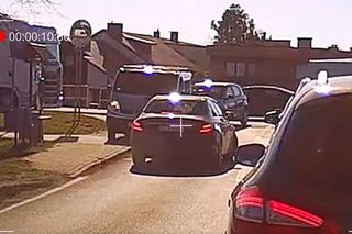 Armagedon drogowy w Kobiórze. Powód? Remont dróg. Kierowcy przeszli samych siebie