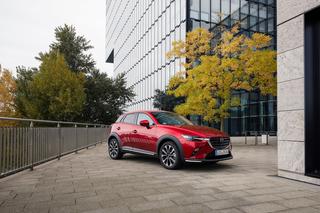 Mazda CX-3 żyje, a nawet przeszła kilka zmian. Tak wygląda japoński crossover na rok 2021