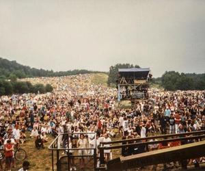 Pierwszy w historii Przystanek Woodstock w 1995 roku w Czymanowie