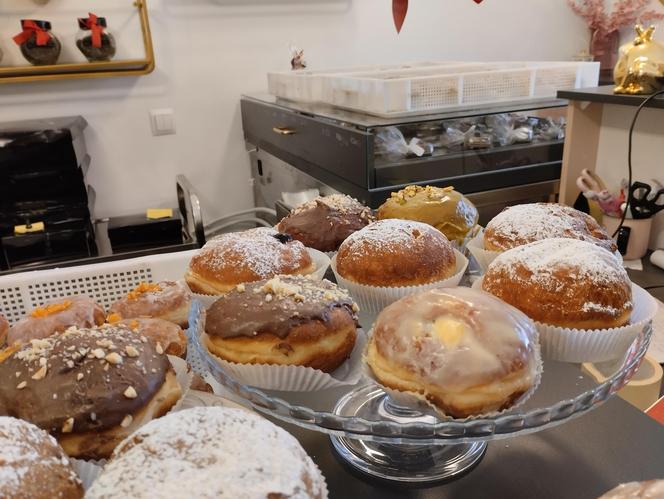 Tłusty czwartek. Święto pączków w Ana Belle Patisserie w Tarnowie