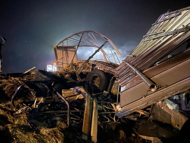 Wypadek na autostradzie A4 w Zabrzu. Na drodze leżały spalone zwłoki