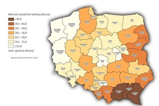 Ile ludzi chodzi do kościoła w województwie śląskim MAPY