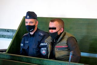 Sąd Rejonowy w Białymstoku. Rafał K. (39 l.) oskarżony o czynną napaść na policjanta