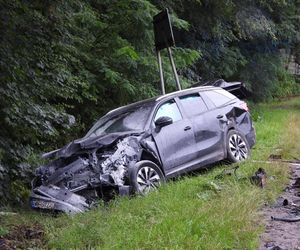 Czołówka pod Wołominem. Dwie osoby w szpitalu