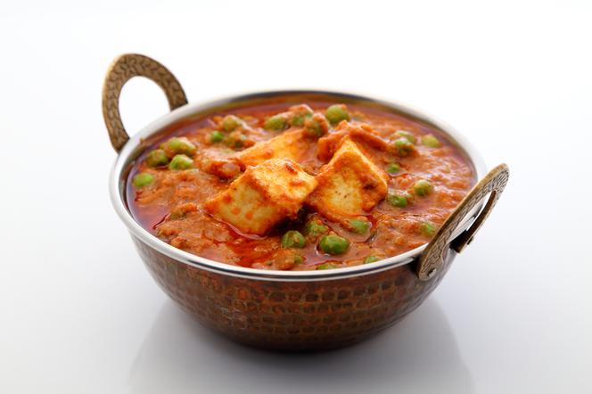 Curry warzywne z groszkiem i serem paneer