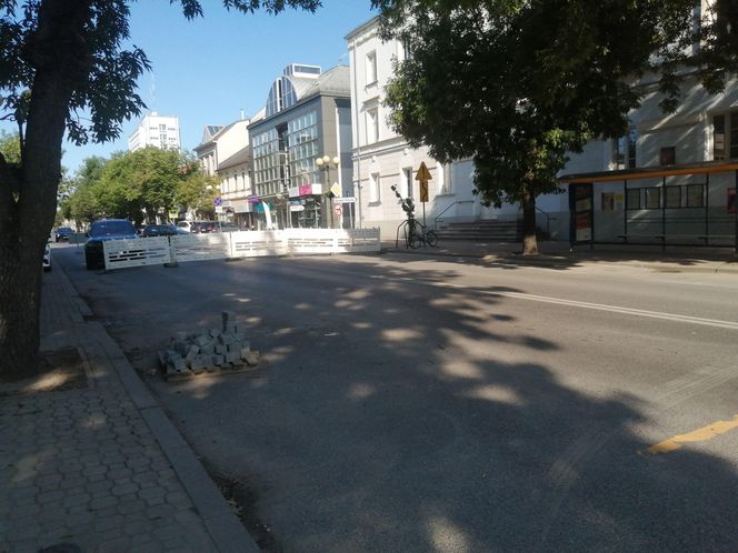 Remont ul. Piłsudskiego w Siedlcach, natrafiono na ciekawe znalezisko