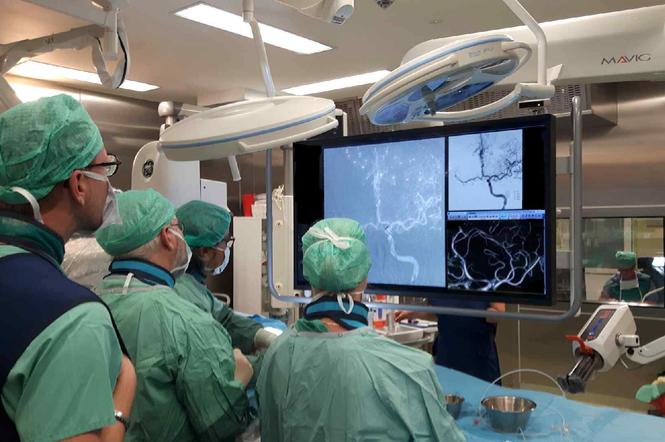 W Mazowieckim Szpitalu Specjalistycznym przeprowadzono nowatorskie zabiegi neurologiczne