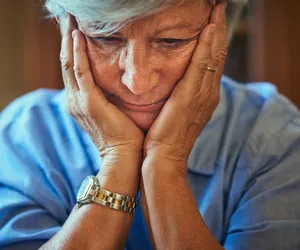 Wystarczy próbka krwi, by wykryć Alzheimera? Poszukiwani ochotnicy do badań klinicznych