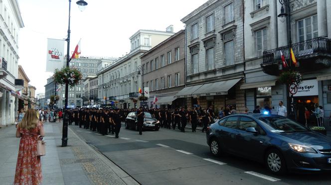 Kolumna policji na Nowym Świecie