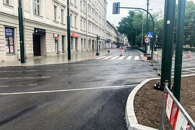 Kraków: Tramwaje w końcu wrócą na Stradom. Krakowska nadal rozgrzebana