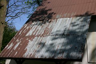 Pokrycia dachowe z blachy: stal powlekana plastizolem