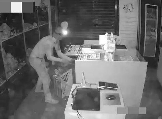 Kradzież w Rzeszowie, jak z filmu akcji. Złodziej wszedł szybem, nie zostawił śladu
