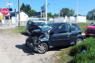 Zgierz. Wypadek na przejeździe kolejowym. 20-latka uderzyła w lokomotywę PKP Cargo