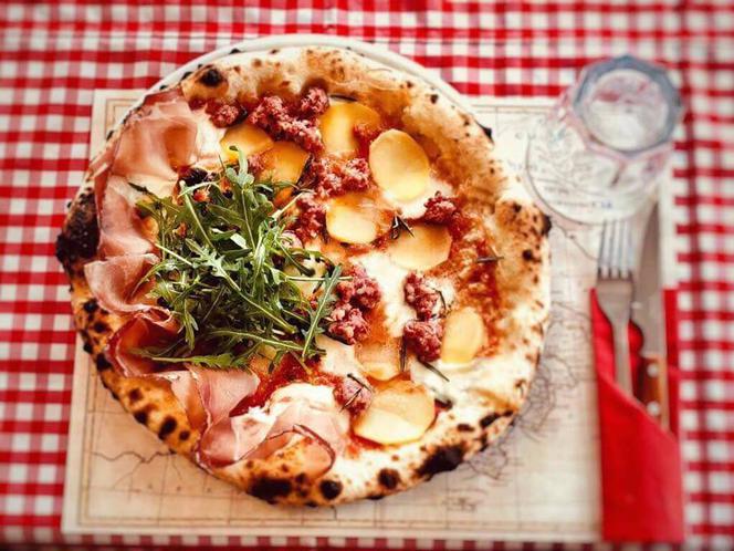 Zabierz mamę na kolację! Oto TOP 10 restauracji, które warto odwiedzić w Dzień Matki 2018 [GALERIA]