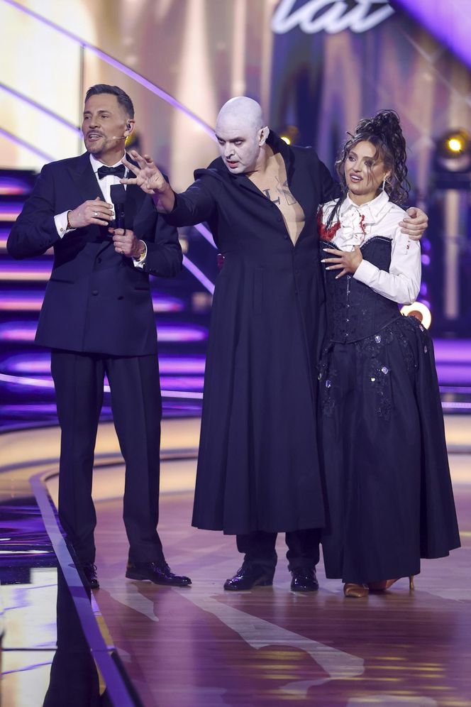 Szatańskie rytuały w Polsacie. Karolak przebrany za wampira znowu szokuje