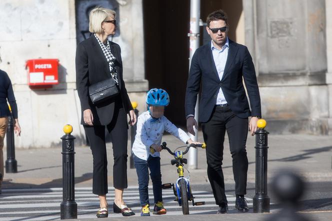 Niedzielny spacer Małgosi Kożuchowskiej z rodziną