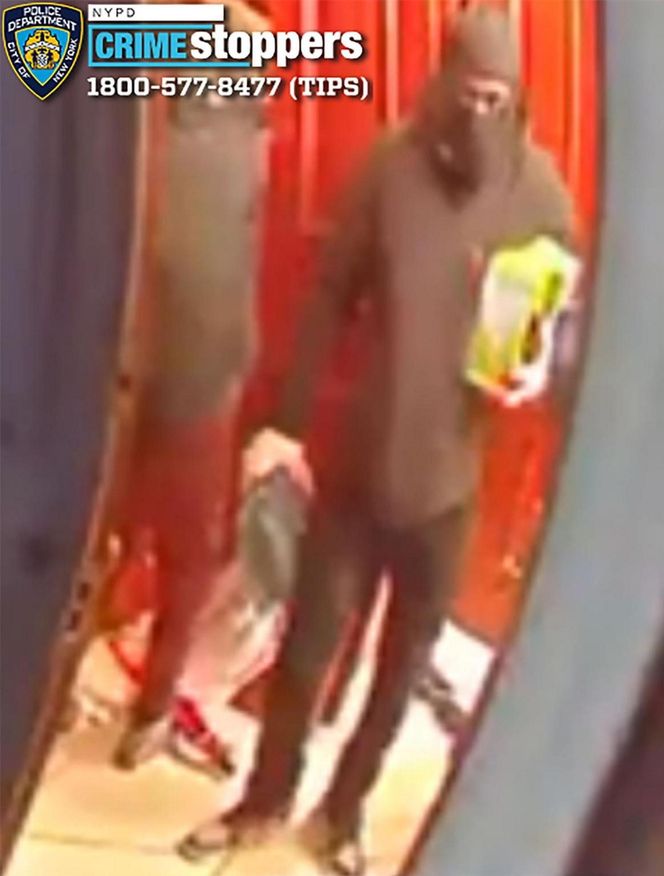 Związali lokatorki i ukradli błyskotki warte ponad milion dolarów