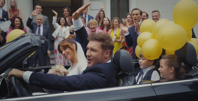 M jak miłość odc. 1890. Kama (Michalina Sosna), Marcin (Mikołaj Roznerski), Szymek (Staś Szczypiński), Maja (Laura Jankowska)