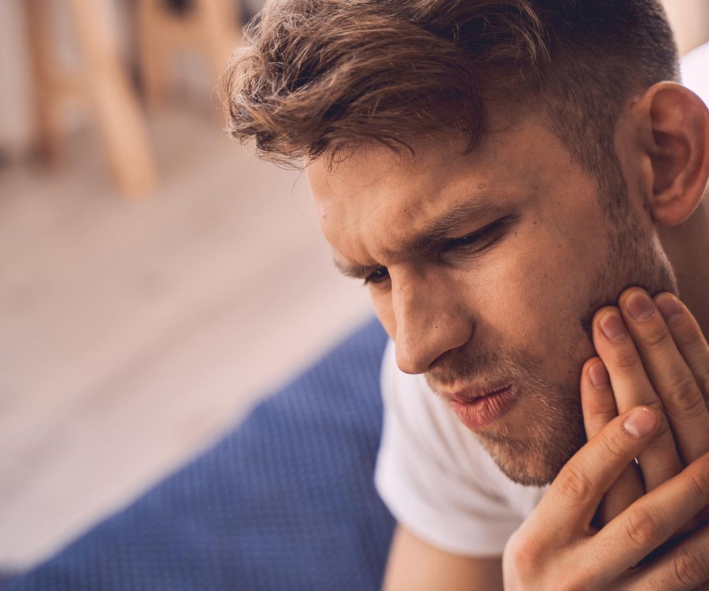 Wybity ząb to nie zawsze katastrofa. Co zrobić, żeby uratować wybity ząb? 