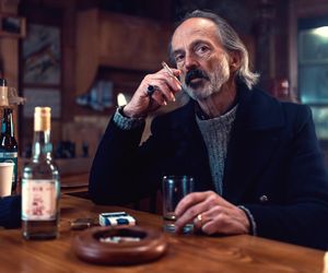 SCHEDA (serial HBO Max)