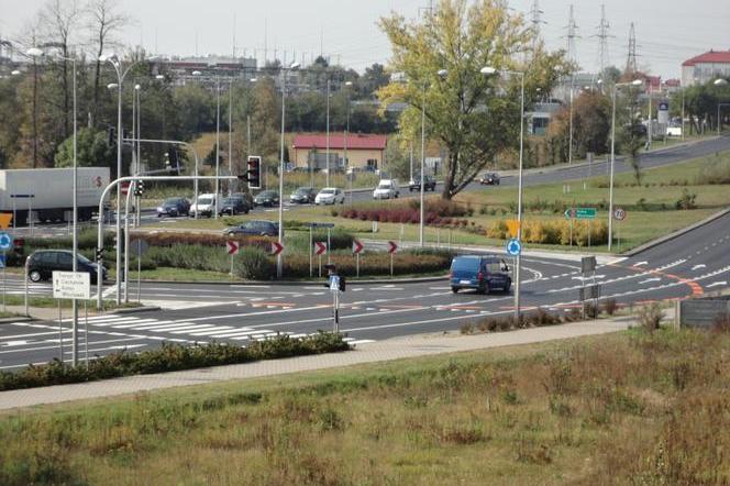 Płock. Czy będzie blokada ronda Wojska Polskiego? Strajk Kobiet nie słabnie. Wypier*****