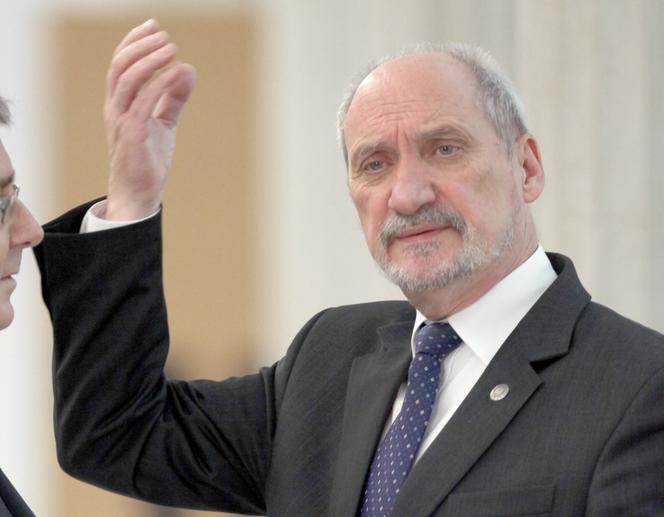 ANTONI MACIEREWICZ