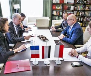 Ambasador Republiki Francuskiej w Toruniu. W poniedziałek spotkał się z marszałkiem Całbeckim i prezydentem Zaleskim