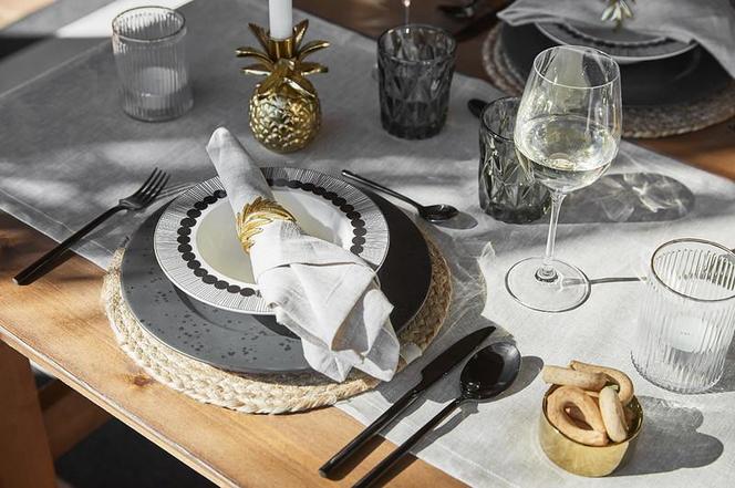 Stół wielkanocny w stylu nordic cool