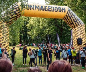 Runmageddon Kids rozgrzał Chorzów. 330 młodych zawodników pokonywało przeszkody