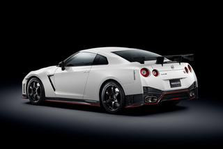 Nissan GT-R Nismo 2015