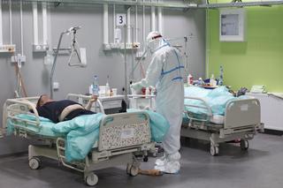 Szpital tymczasowy we Wrocławiu przyjął już ponad pół tysiąca pacjentów