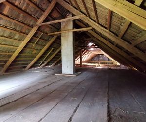 Remont chyży łemkowskiej w Hańczowej