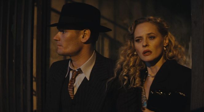 Zatoka szpiegów, odcinek 17. Franz (Bartosz Gelner), Greta (Karolina Kominek)