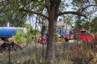 Gąsówka Stara: Nie żyją dwie osoby, które wpadły do szamba. Trzecia zmarła w szpitalu