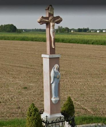 Tak wyglądał krzyż w Studzionce przed renowacją