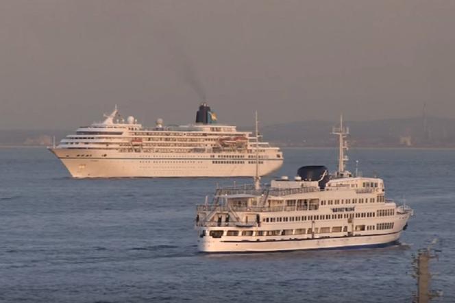 Amadea - ten wycieczkowiec otworzył sezon statków pasażerskich w Gdańsku
