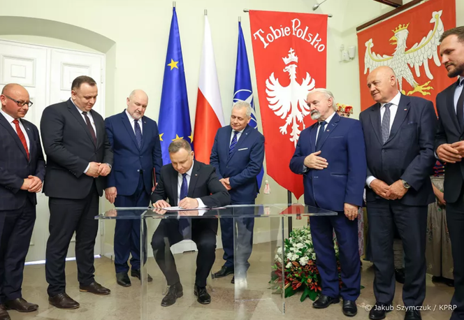 Nowe święto państwowe 20 czerwca. Projekt ustawy trafił do Sejmu. Czy będzie dodatkowy dzień wolny od pracy?