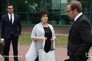 Barwy szczęścia odc. 1400. Anna Marczak (Dorota Kolak), Oliwier Jakubczyk (Mikołaj Krawczyk), prokurator Borecki (Zbigniew Dziduch)