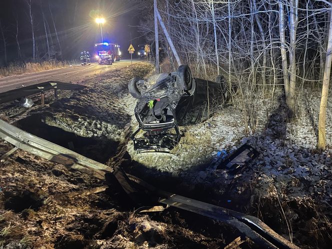 Groźny wypadek w Pyskowicach. Trzy osoby trafiły do szpitala