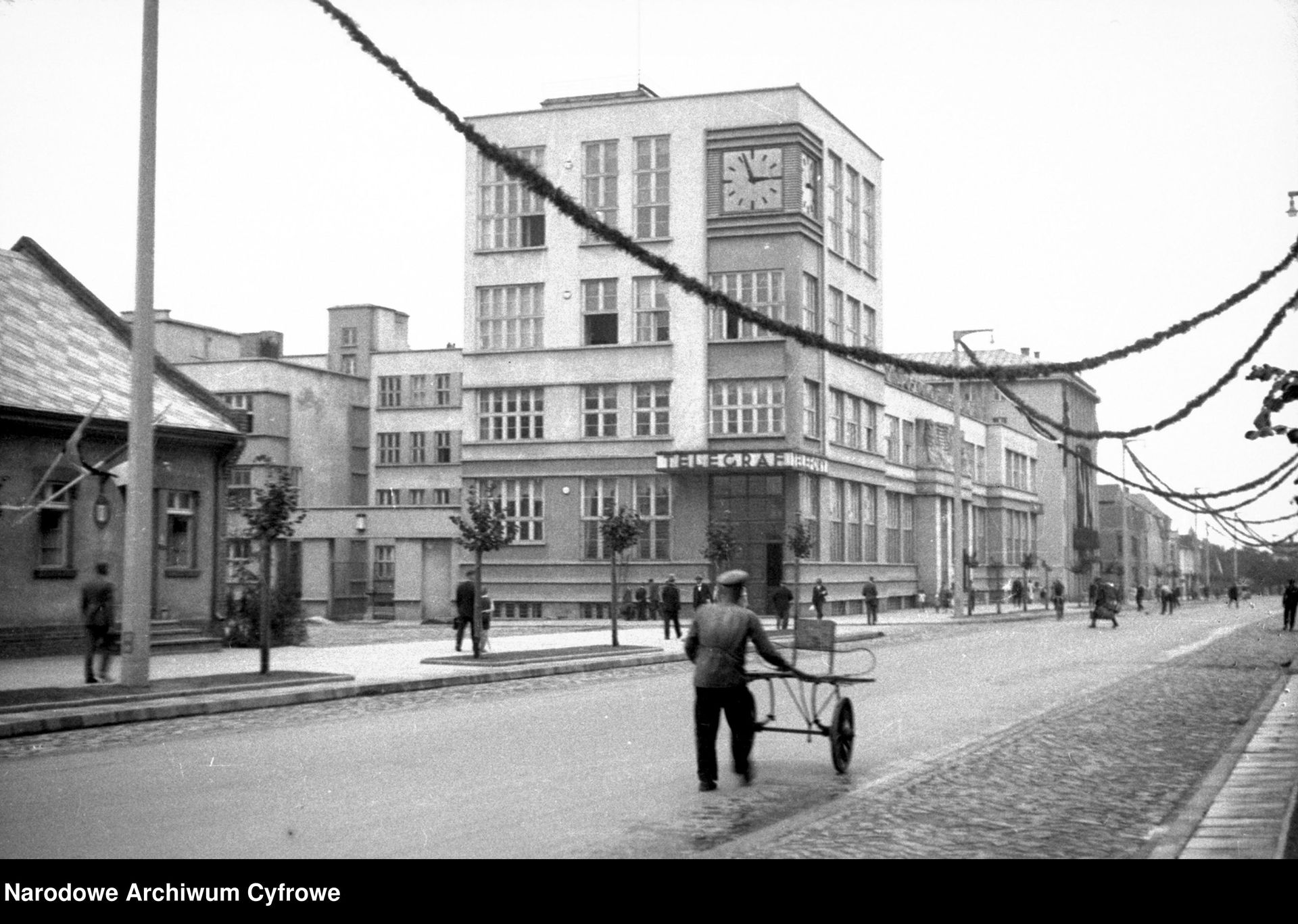 Urząd pocztowo-telegraficzny w Gdyni