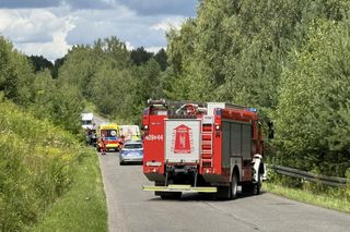 Czołowe zderzenie w Sławkowie. 22-latek zabrany śmigłowcem LPR do szpitala