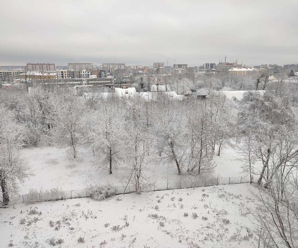 Wielkie śnieżyce na Podlasiu! IMGW te powiaty ostrzega przed intensywnymi opadami śniegu