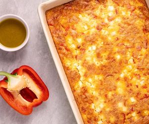 Na śniadanie przygotowuję tę jajecznicę z piekarnika. Udaje się za każdym razem